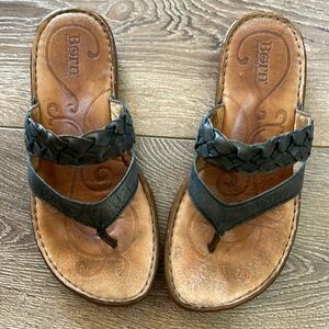 Women’s Born Handcrafted Footwear Sandals Sz 7M
